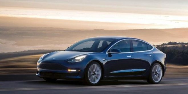 Tesla Araçlarına Otomatik Park Özelliği Geliyor